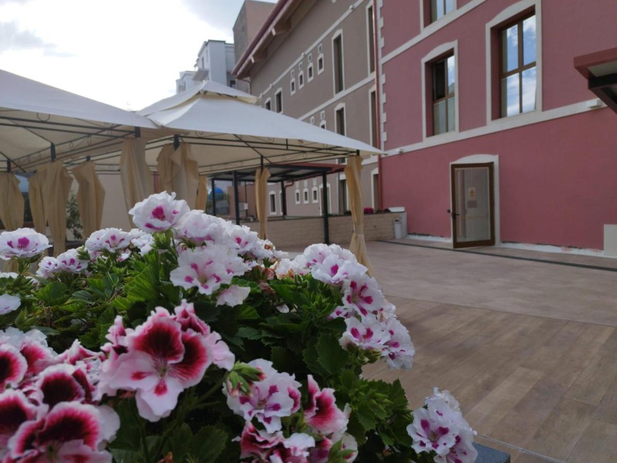 Alcentro Hotel