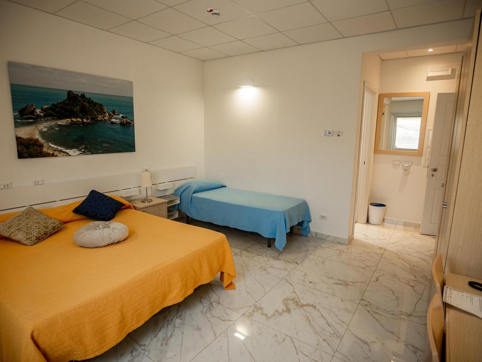 Hotel Alcentro 3*